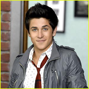 9371_david-henrie-fan-questions.jpg